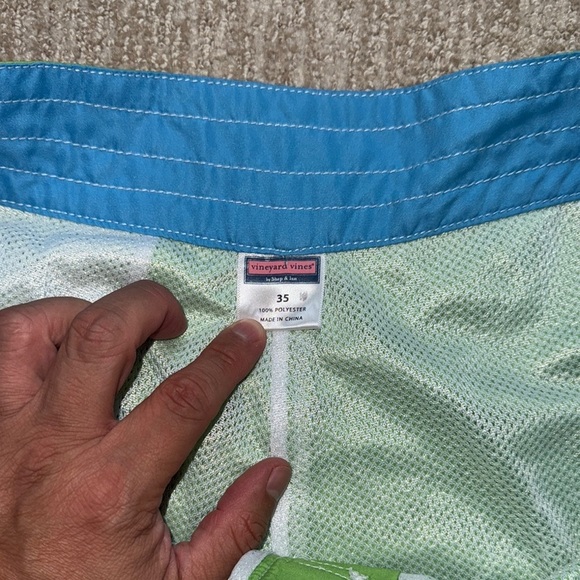 Vineyard Vines Green Lined 7" Inseam Drawstring/Velcro Board Shorts Men Size 35 - Picture 8 of 9
